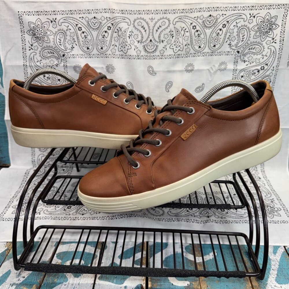 Ecco Men’s Brown Leather Sneakers with Cream Sole